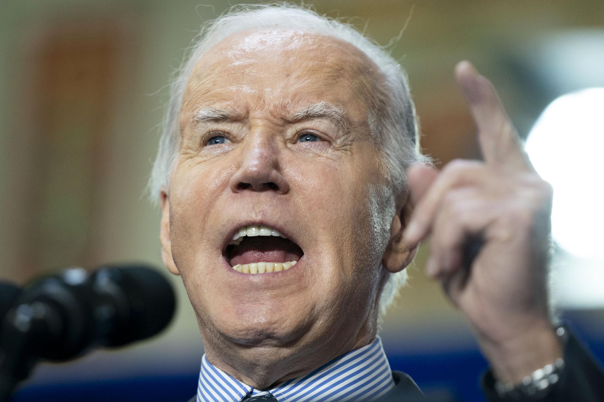 Biden prohíbe uso de TikTok, pero su equipo de campaña seguirá empleando la aplicación