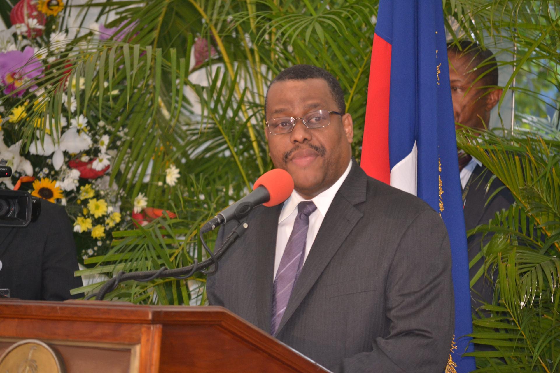 Se conforma el Ejecutivo del primer ministro interino de Haití