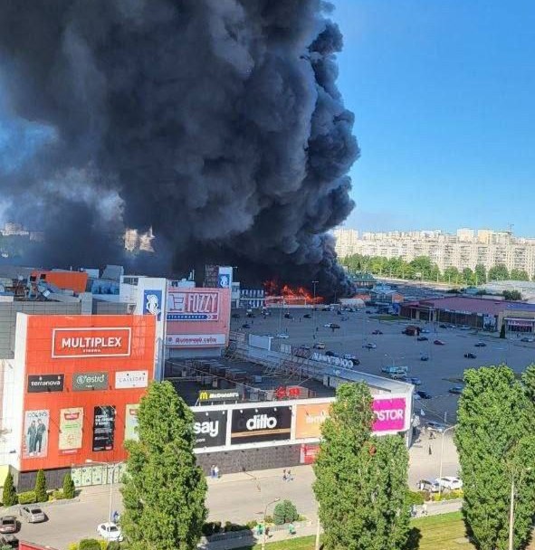 11 muertos deja ataque ruso a un supermercado en Ucrania