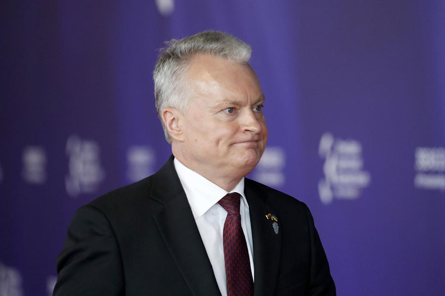 Nauseda gana primera ronda de presidenciales en Lituania, con el 30 % escrutado