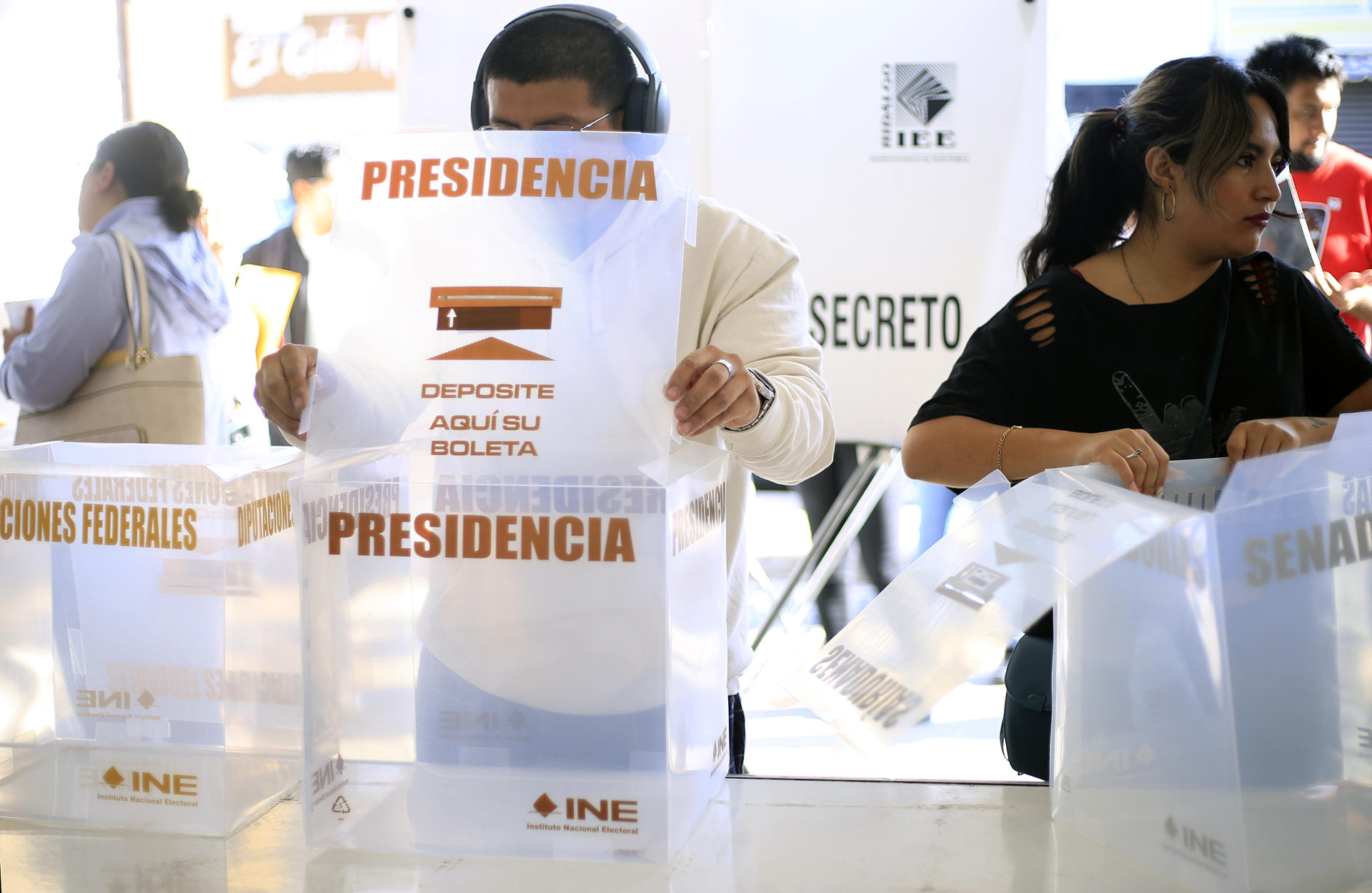 Ente electoral hará recuento de votos en al menos 60% de centros de votación en México