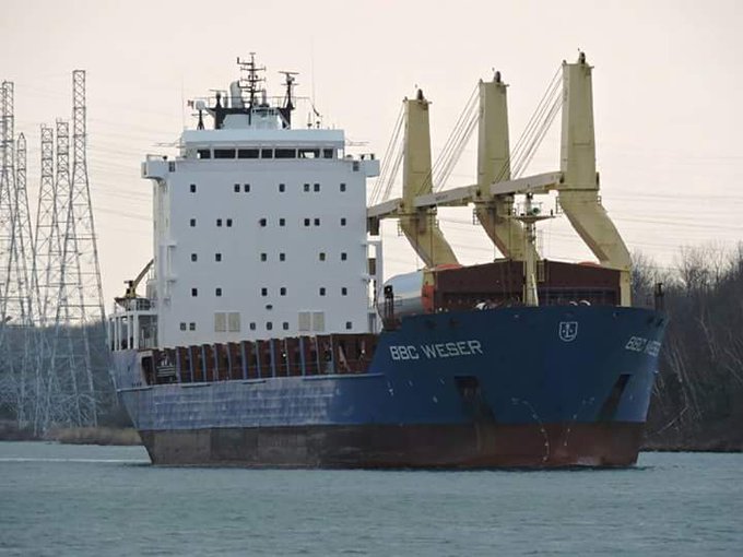 Barco desembarca insumos de acuerdo a Plan de Preservación y Gestión Segura de Minera Panamá