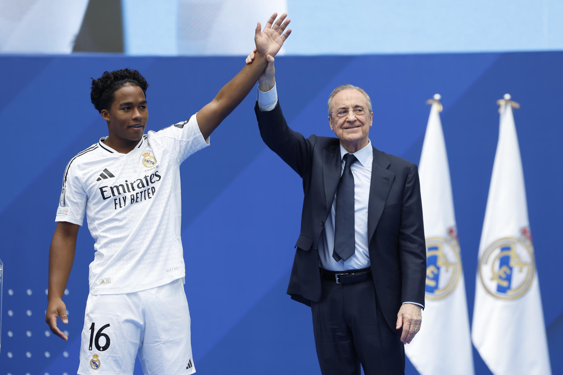 Real Madrid presenta al brasileño Endrick como su nuevo jugador