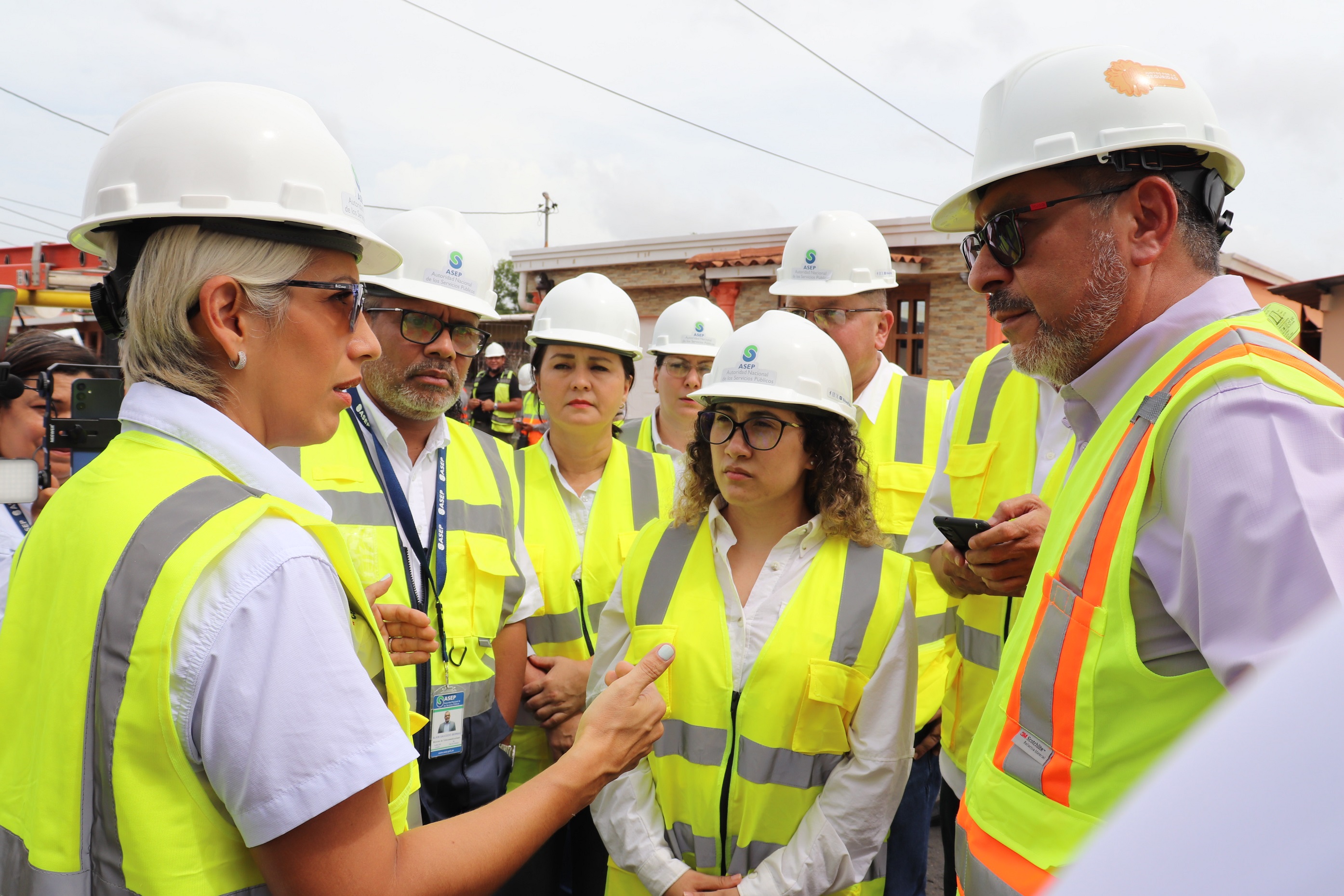 ASEP ordena reparación de luminarias en Autopista Arraiján-La Chorrera y vía al Puente Centenario