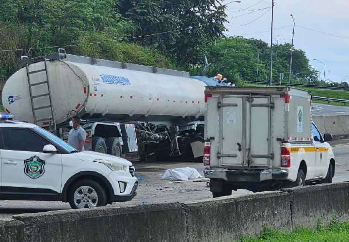 Muere futbolista en choque en Corredor Norte