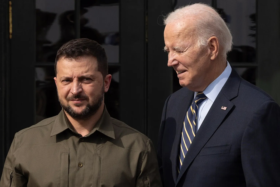 Biden anuncia ayuda militar a Ucrania por $425 millones