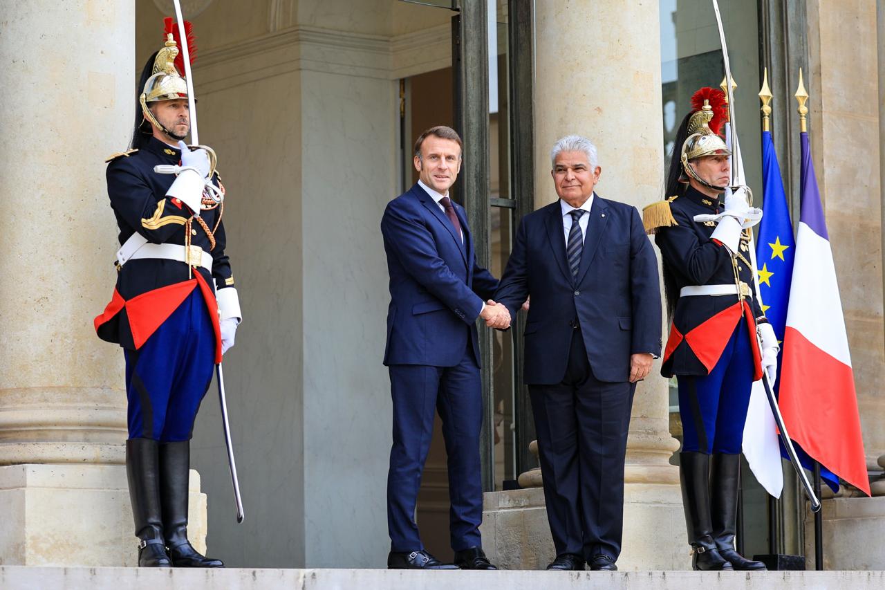 Macron le ofreció apoyo a Mulino para sacar a Panamá de listas fiscales discriminatorias