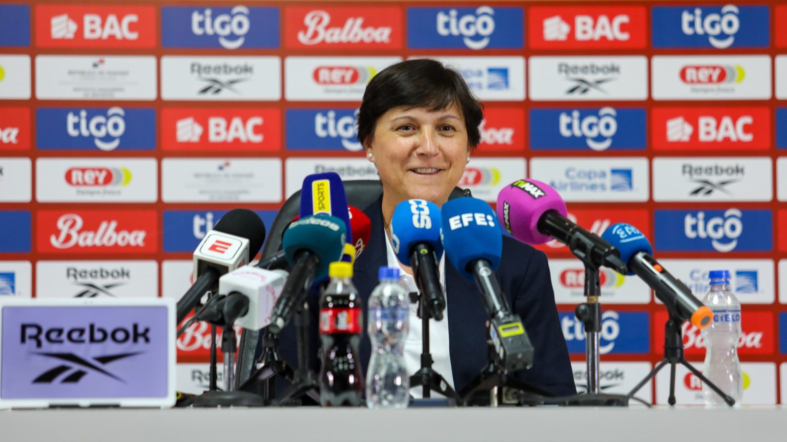  Nueva entrenadora de la selección mayor femenina fue presentada oficialmente