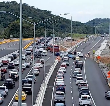 Mulino da plazo hasta este viernes para que destranquen los ocho carriles