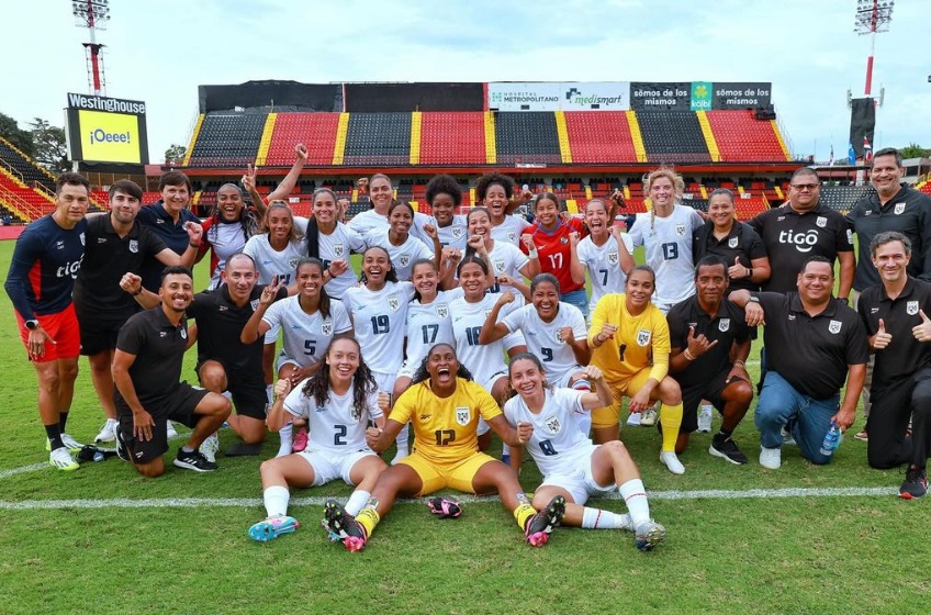 Panamá vence a Costa Rica con el debut de la DT Toña Is