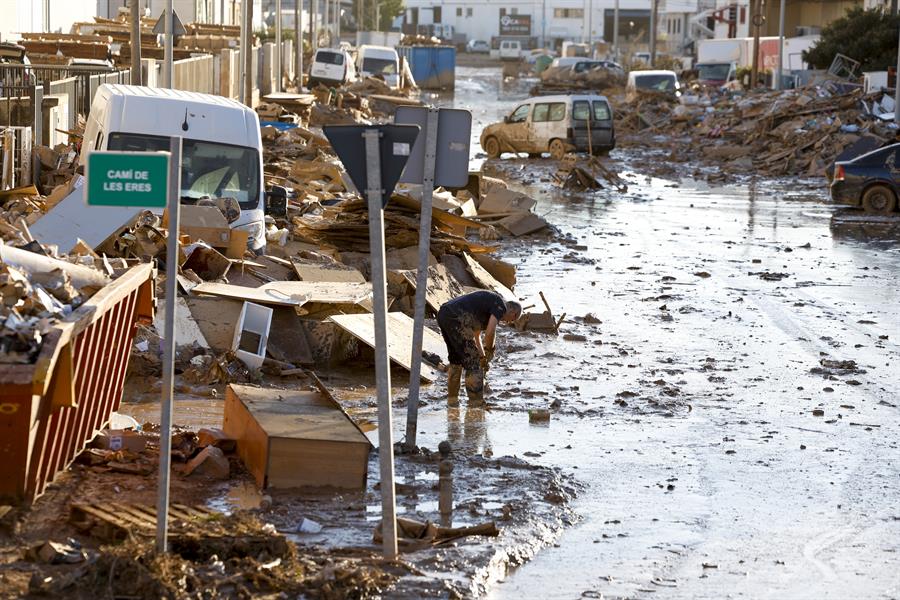 Se elevan a 222 las víctimas mortales por devastadores temporales en España