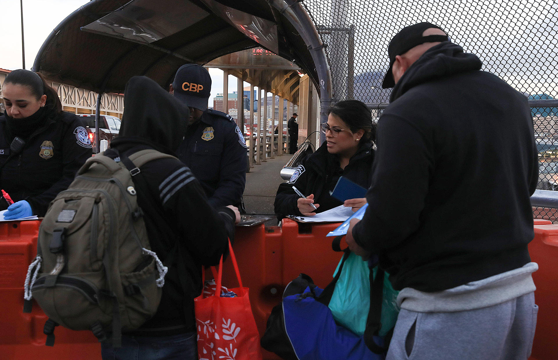 Política migratoria de Trump provocará aumento en ola migrante en frontera con México