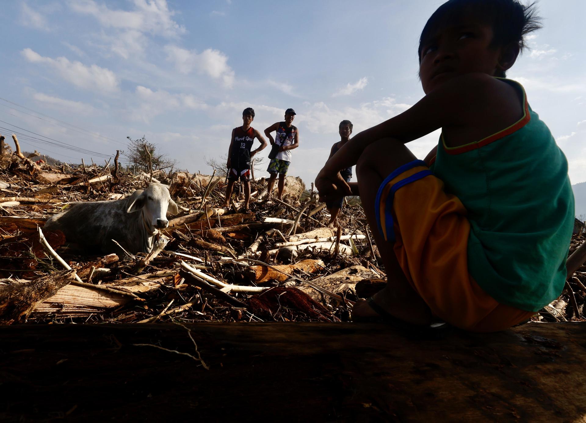 Filipinas eleva a supertifón Pepito y alerta de su posible impacto "catastrófico"