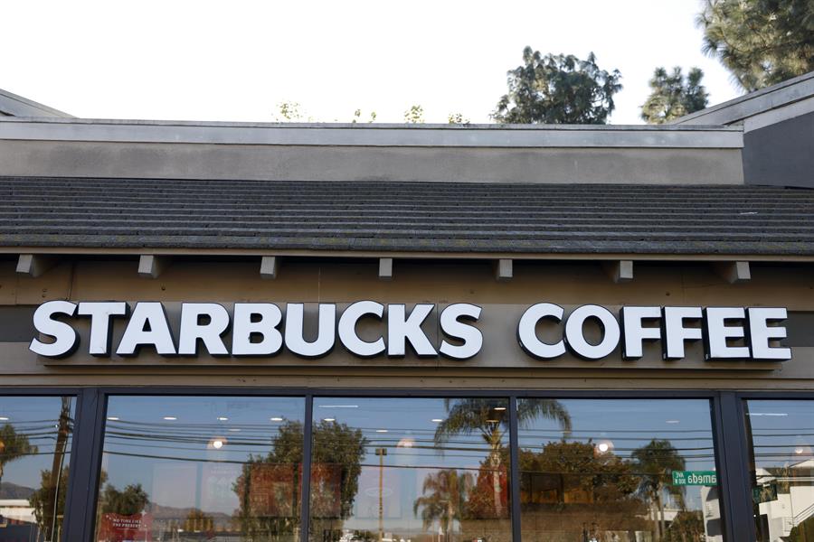 Trabajadores de Starbucks van a la huelga en EEUU en Navidad, su época más lucrativa