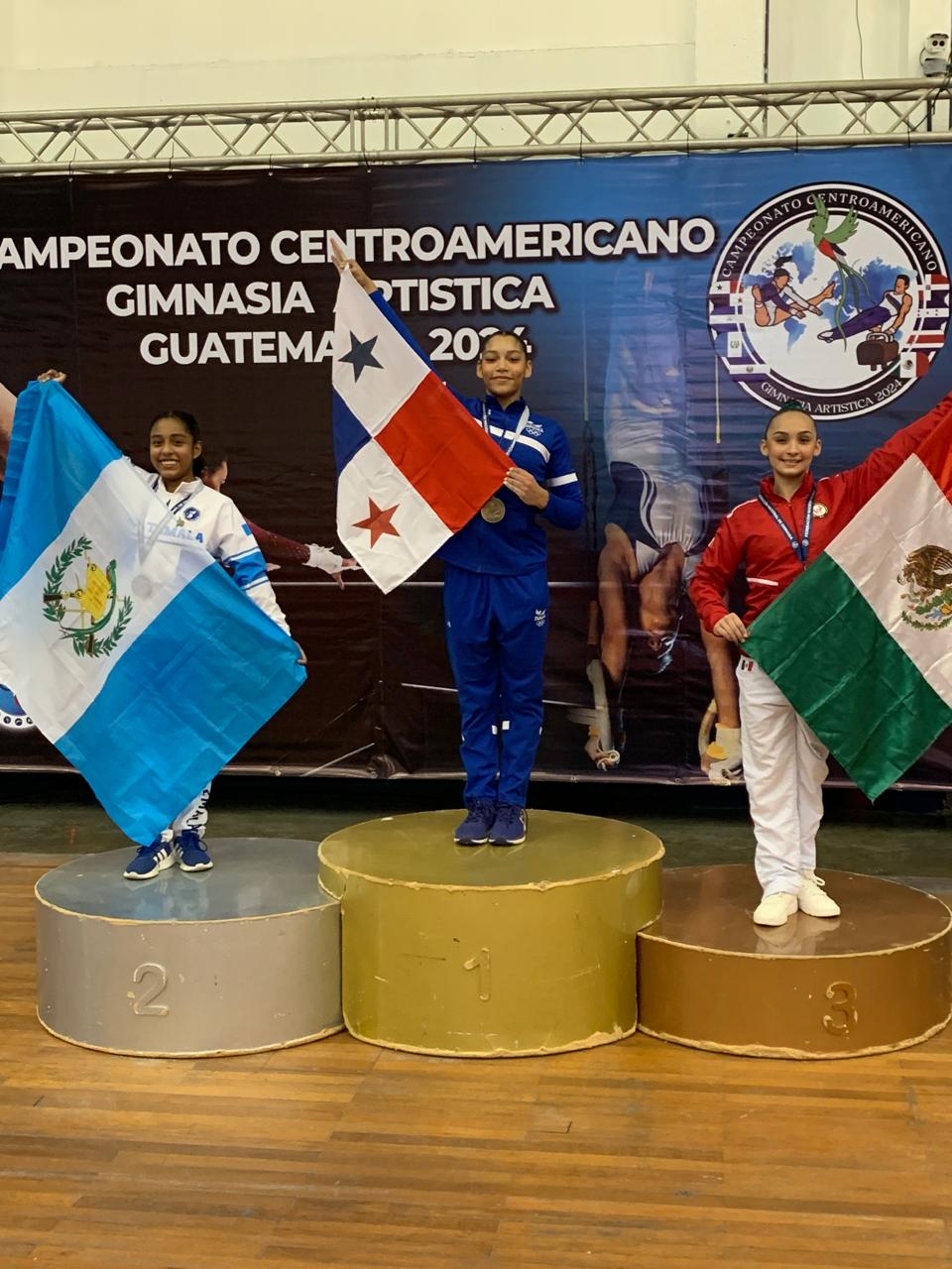 Gimnasia panameña regresa de Guatemala y Paraguay con 17 medallas