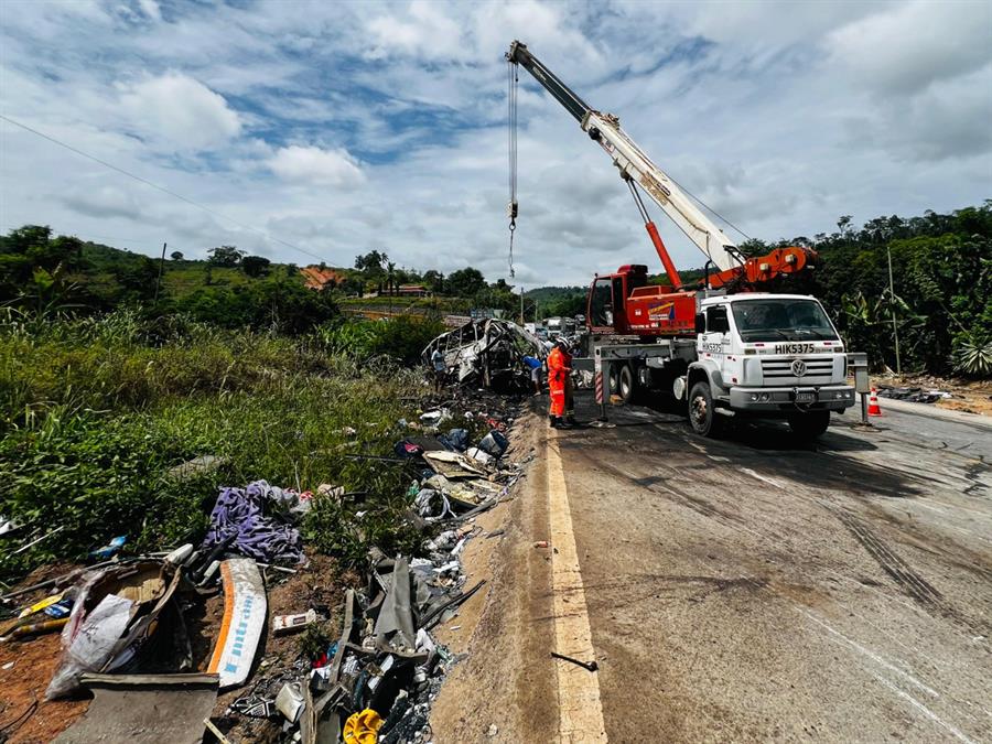 Aumenta a 41 el número de fallecidos en accidente en Brasil