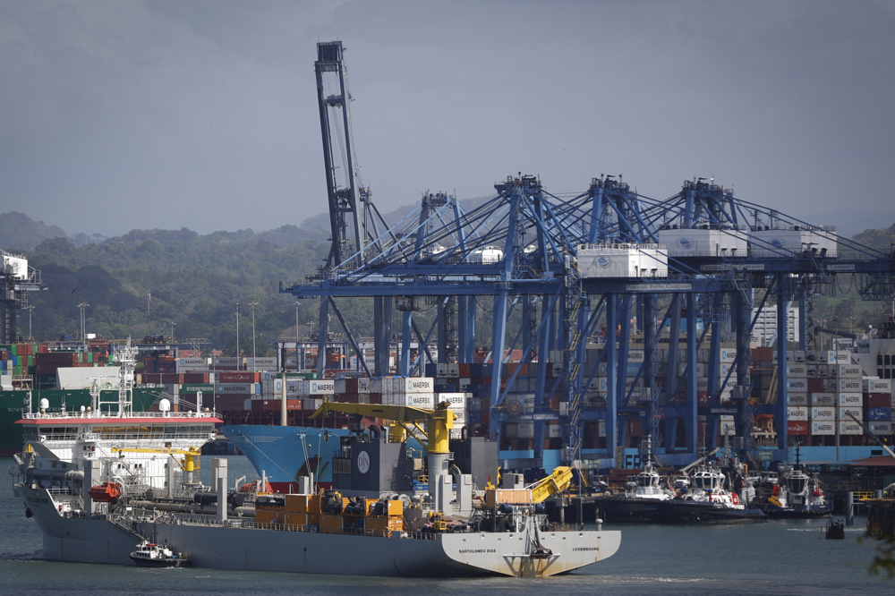 Puertos de Balboa y Cristóbal no tienen injerencia en el Canal, afirma Mulino