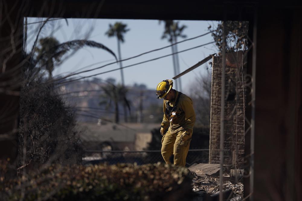 ¿Cuál es el origen de los incendios que continúan arrasando Los Ángeles?