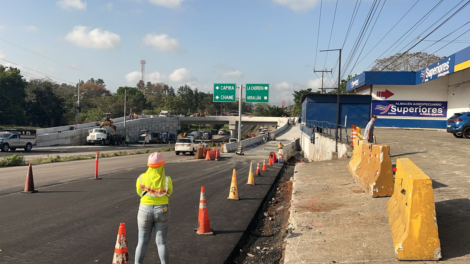 MOP habilita retorno vehicular en El Espino de La Chorrera para mejorar movilidad en carnaval