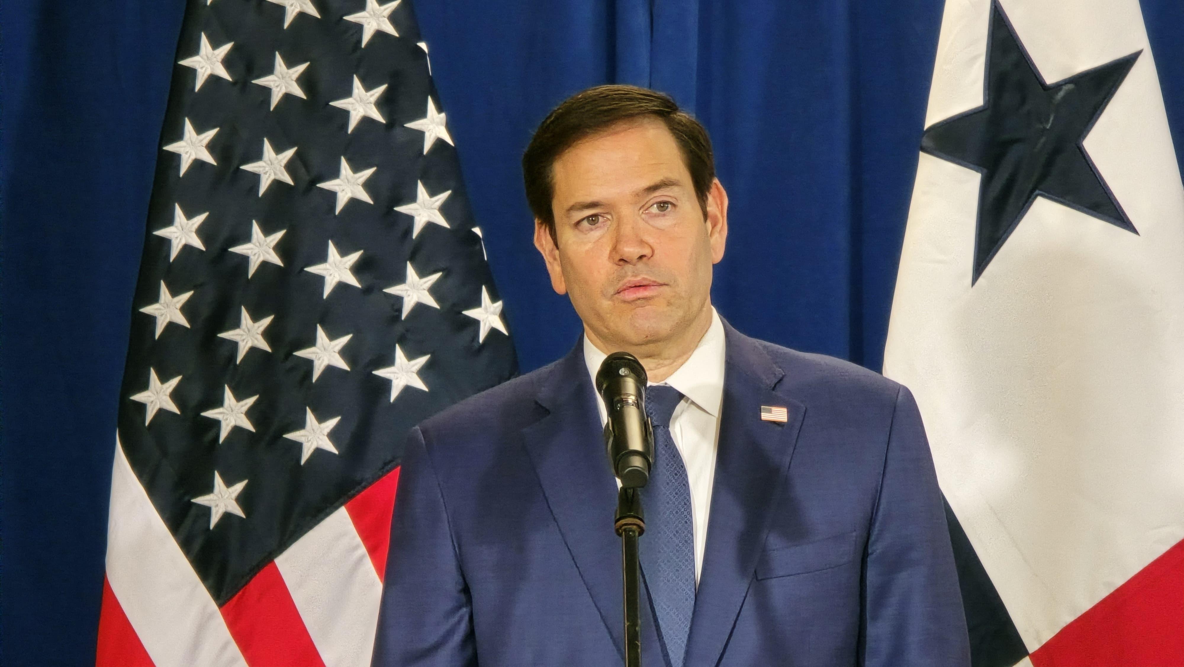 Rubio deja Panamá tras lograr distanciamiento con China y prioridad de sus buques en Canal