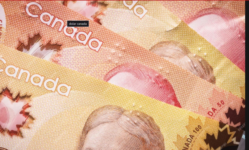 El dólar canadiense cae a sus niveles más bajos en dos décadas por los aranceles de Trump