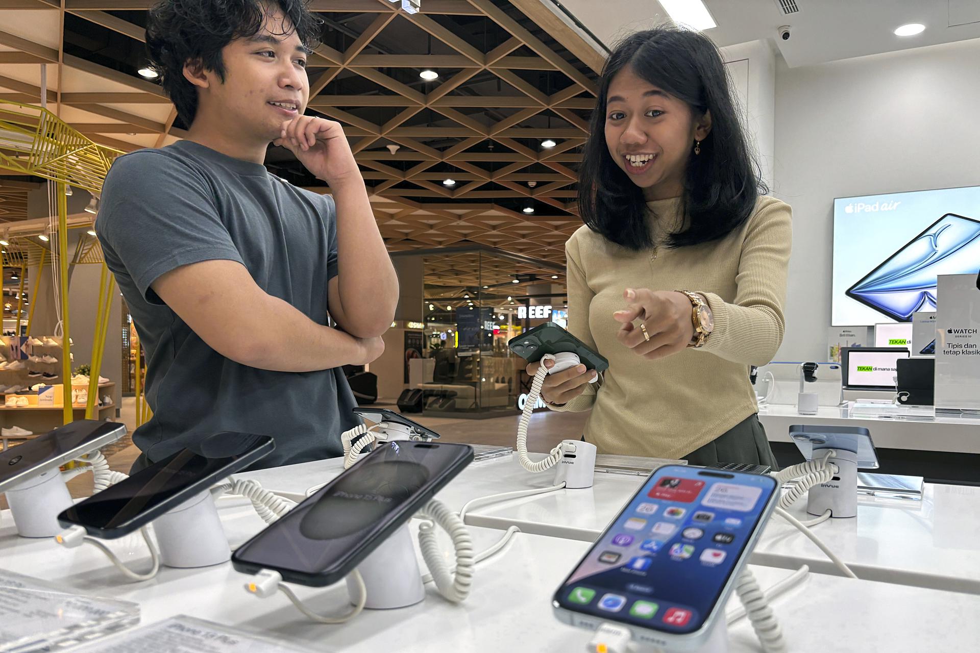 Indonesia levantará el veto al iPhone 16 tras firmar un acuerdo de inversión con Apple