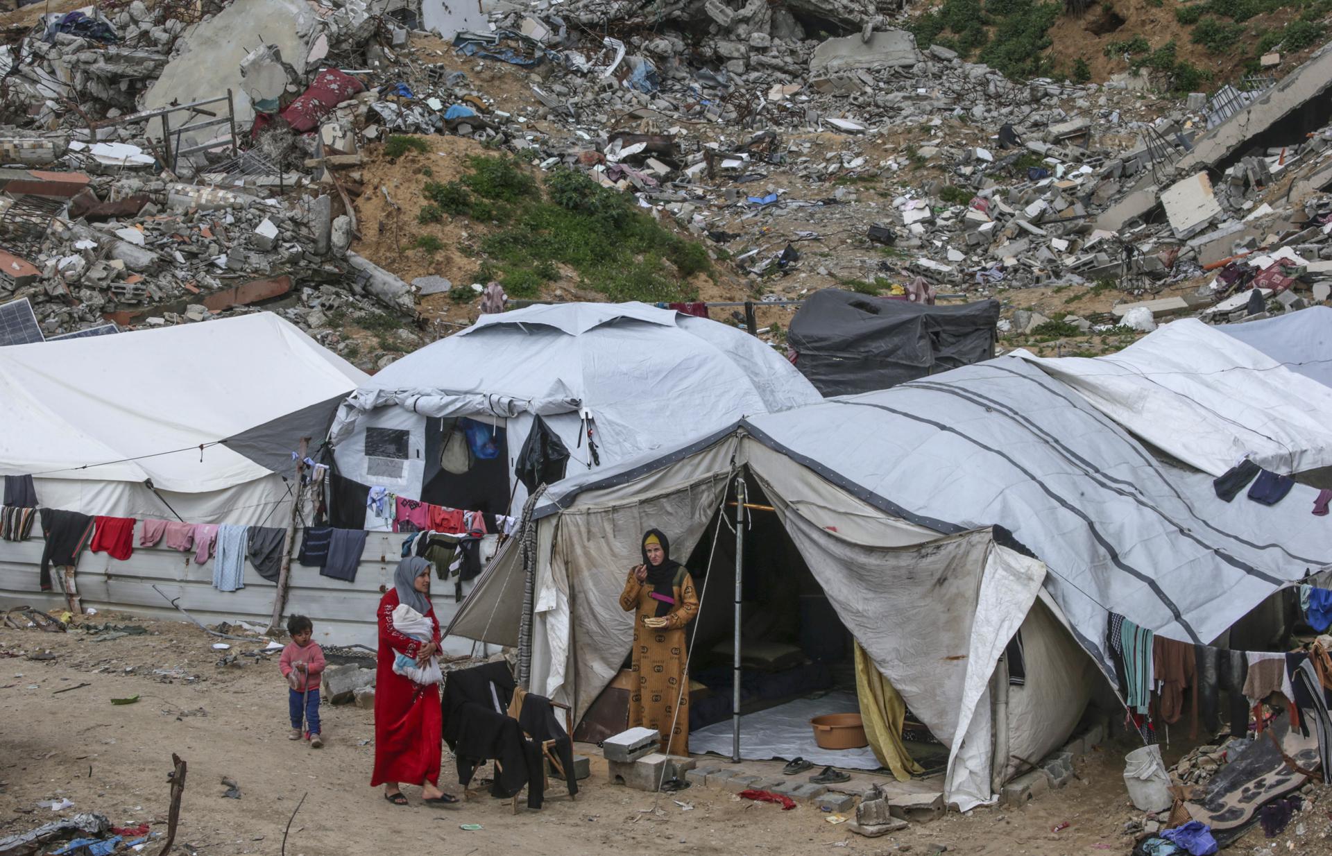 Mueren seis bebés por hipotermia en Gaza en las últimas horas