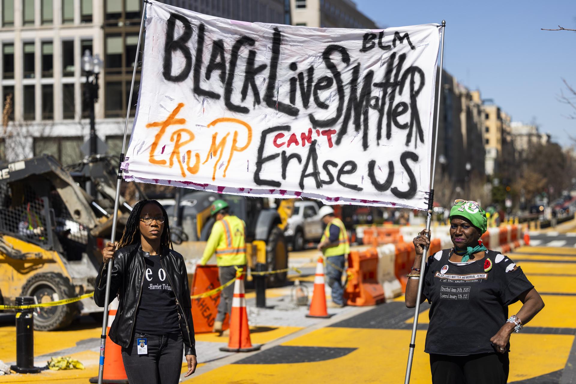 Washington elimina mural Black Lives Matter tras presiones del partido de Trump