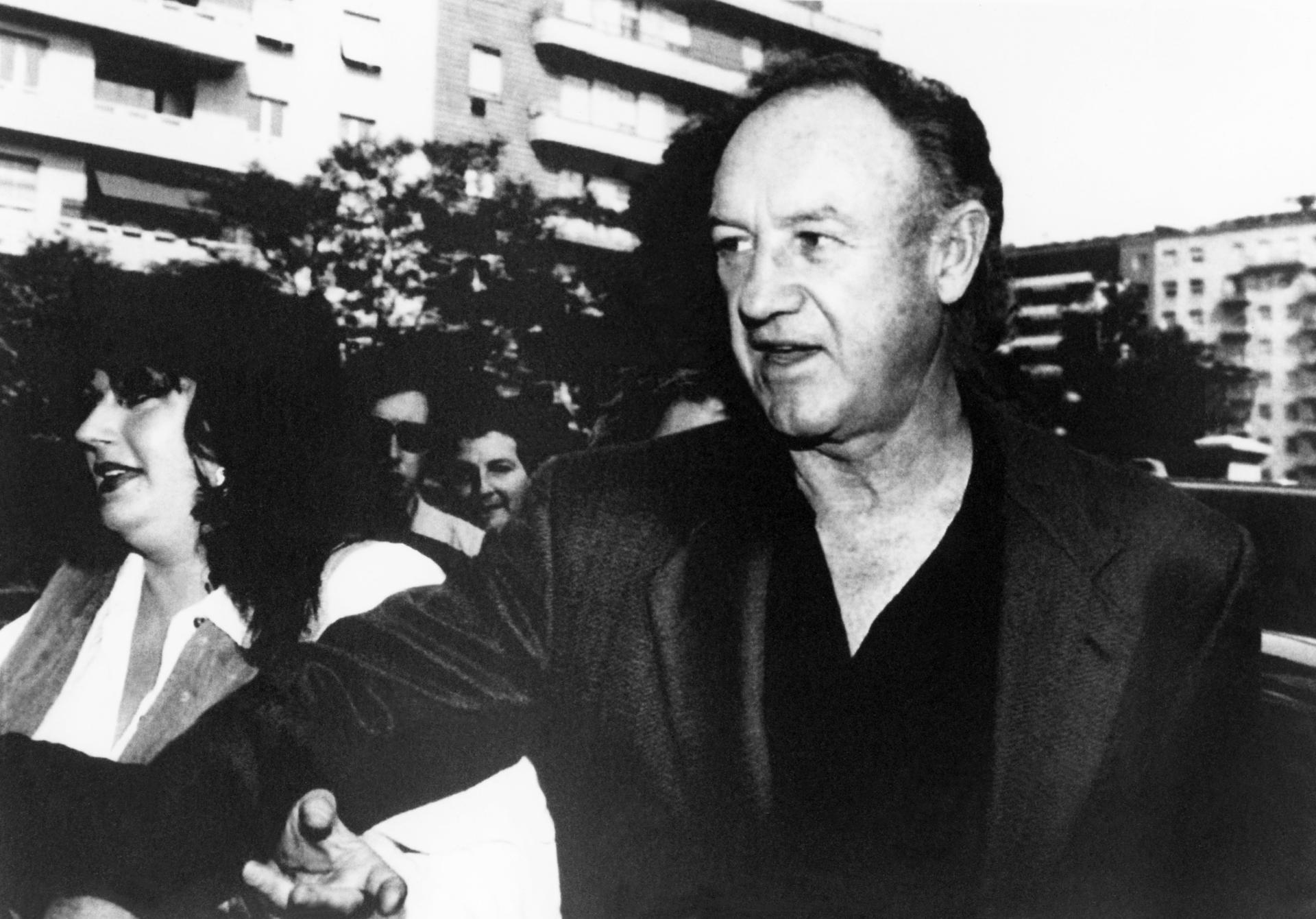 La policía admite un error al investigar la muerte de Gene Hackman y su esposa