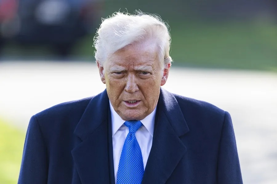 Trump corta acceso a información clasificada a Biden, Harris y otros adversarios