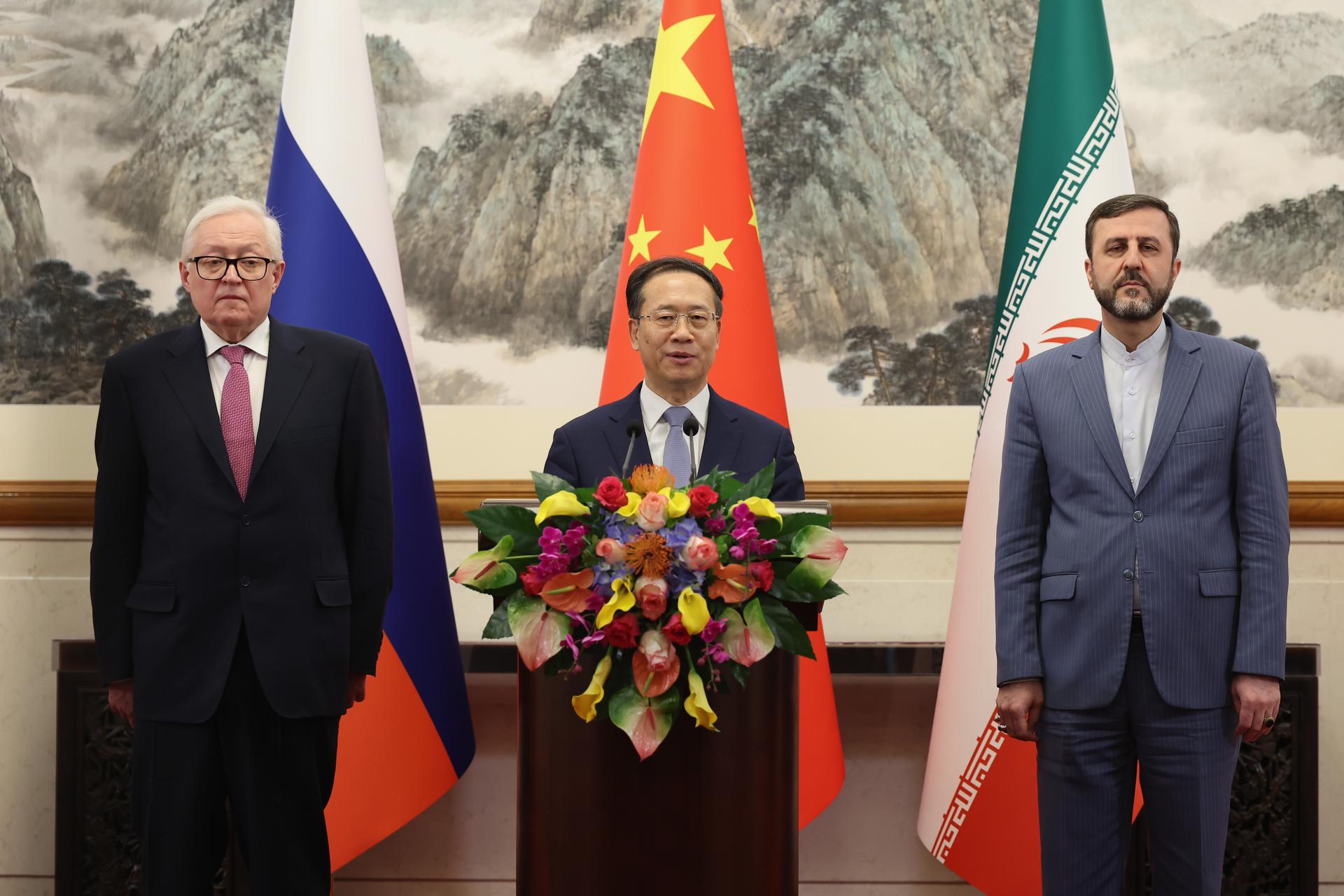 Reunión a tres bandas entre China, Rusia e Irán sobre la cuestión nuclear iraní