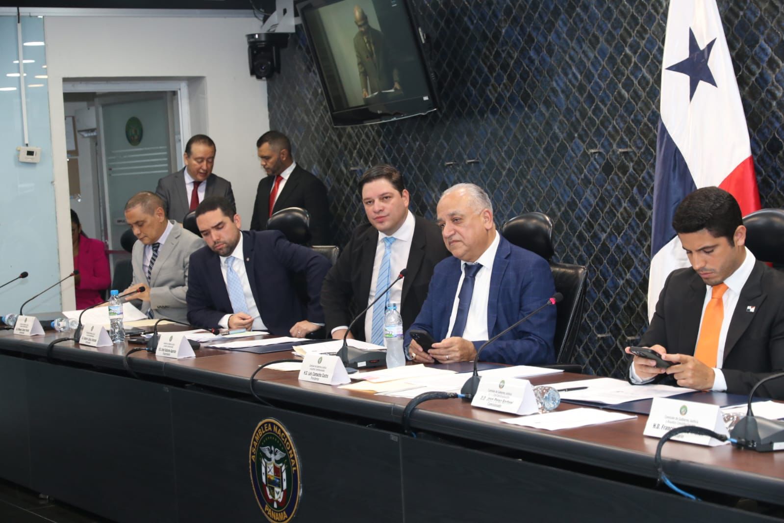 Diputados rechazan proyectos de ley anticorrupción impulsados por el procurador general