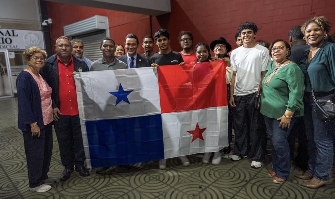 Liberan a 11 estudiantes de la Universidad de Panamá detenidos tras protestas