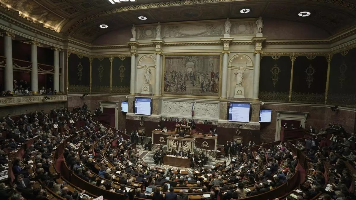 Francia vota el histórico proyecto de ley sobre la muerte asistida