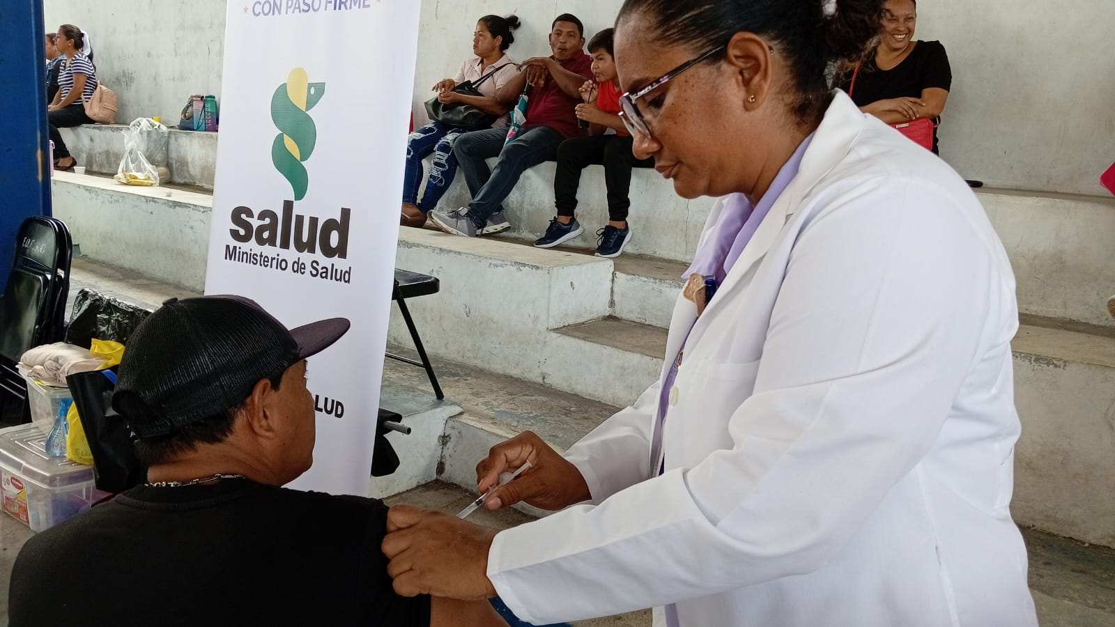 Panamá supera el medio millón de dosis aplicadas contra la influenza
