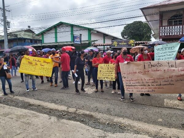 Gobierno reglamenta huelgas en servicios públicos esenciales con nuevo decreto