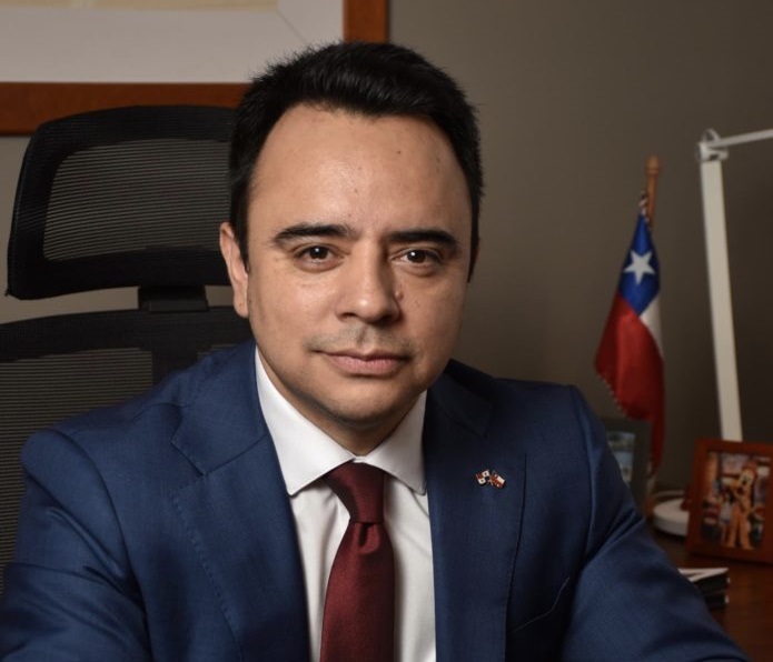 Empresarios chilenos buscan expandir mercado de frutas frescas en Panamá