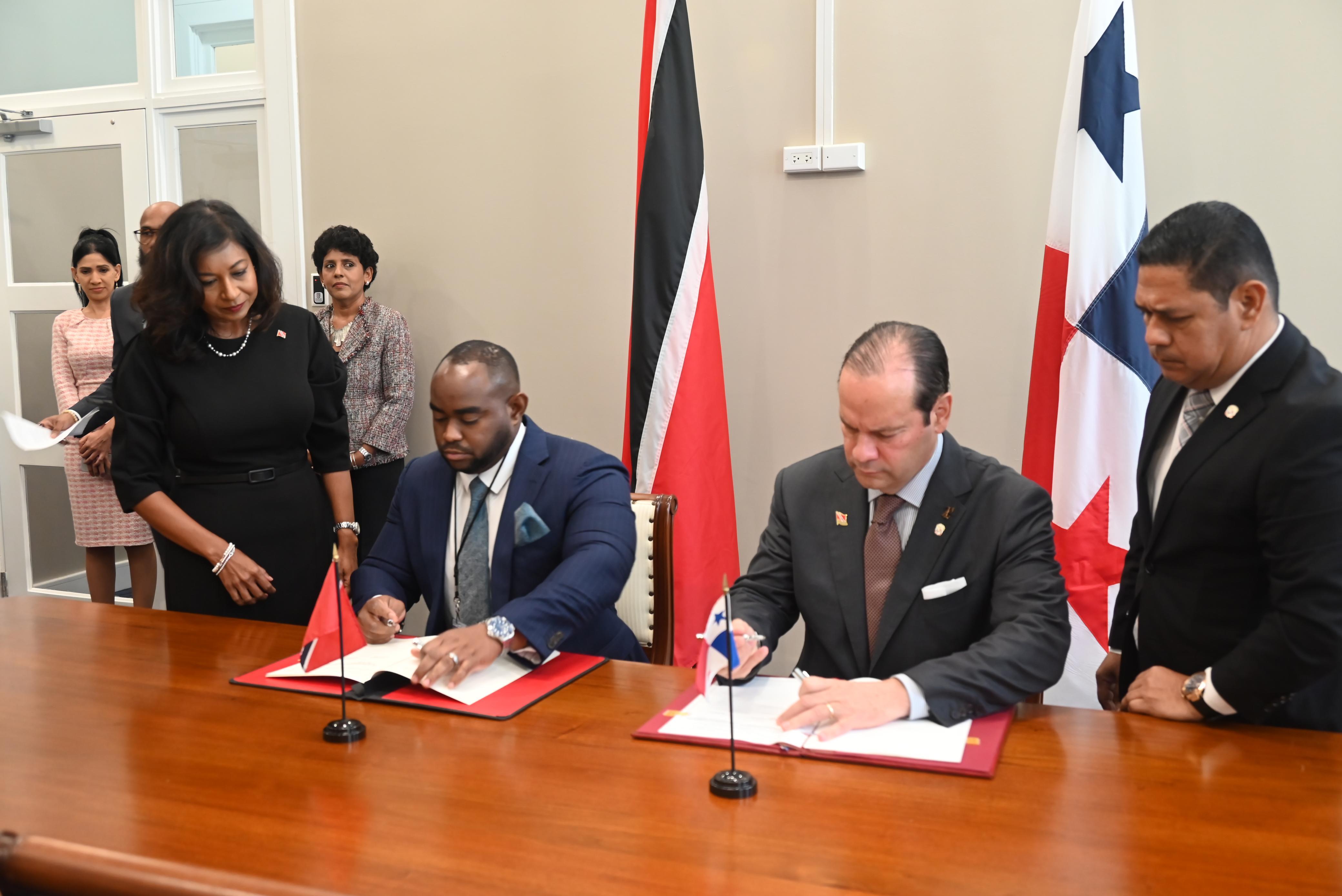 Panamá y Trinidad y Tobago consolidan sus relaciones bilaterales