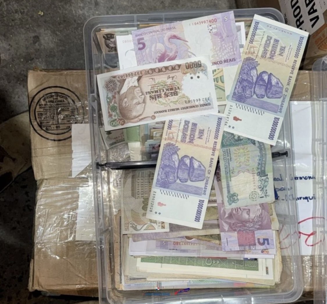 Aduanas retiene cajas con billetes y monedas extranjeras