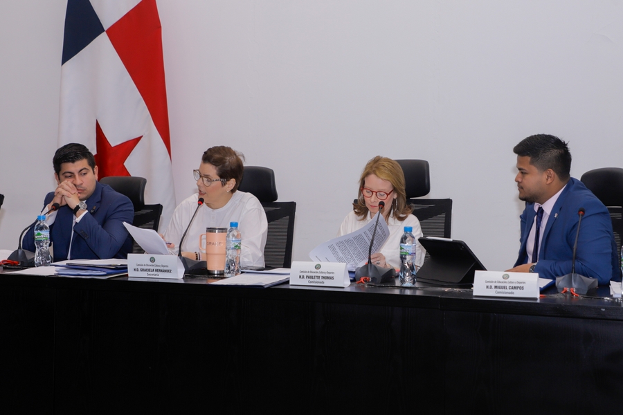 Pasa a segundo debate iniciativa que prohíbe la reelección de rectores