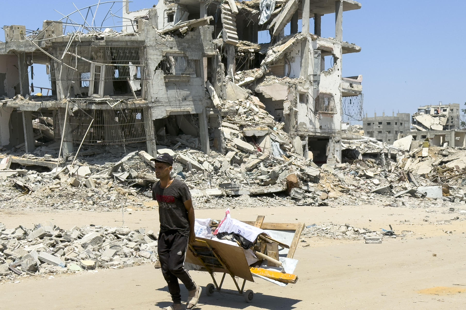 Israel asesina al menos a 33 personas este miércoles en Gaza