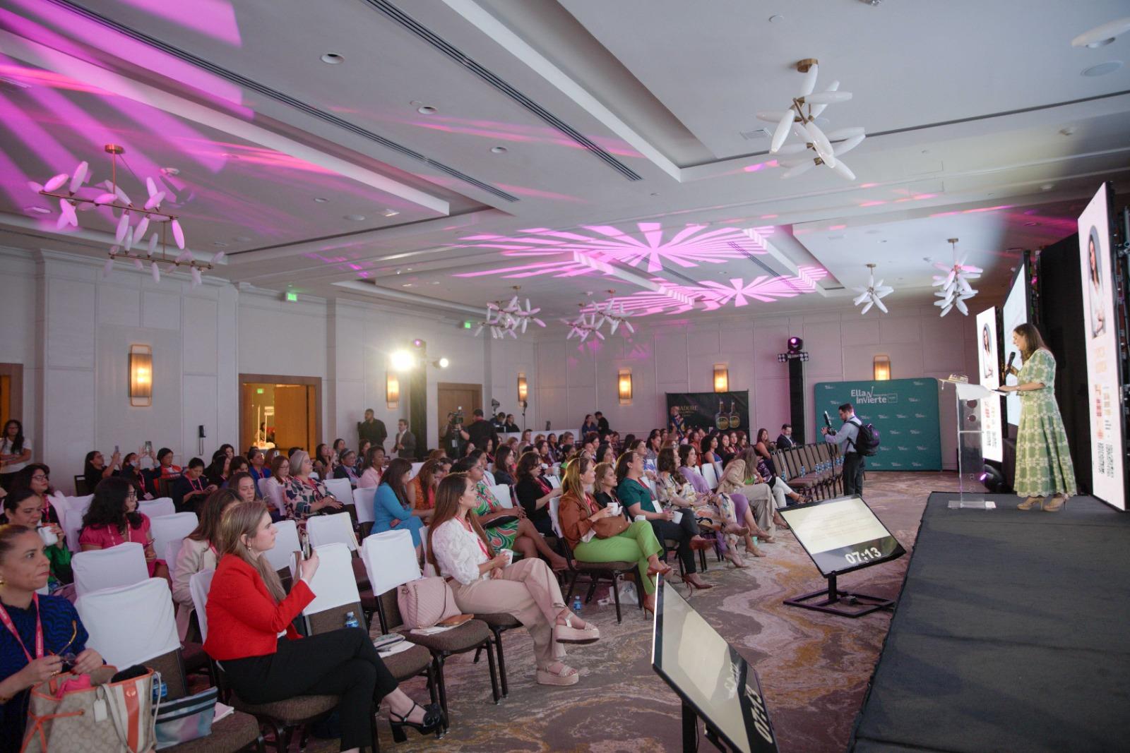 Ella Invierte 2025 impulsa el liderazgo financiero femenino en Panamá