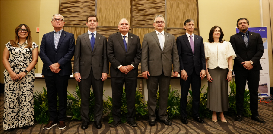 Gobierno recibe tres propuestas para rehabilitar la Carretera Panamericana Oeste