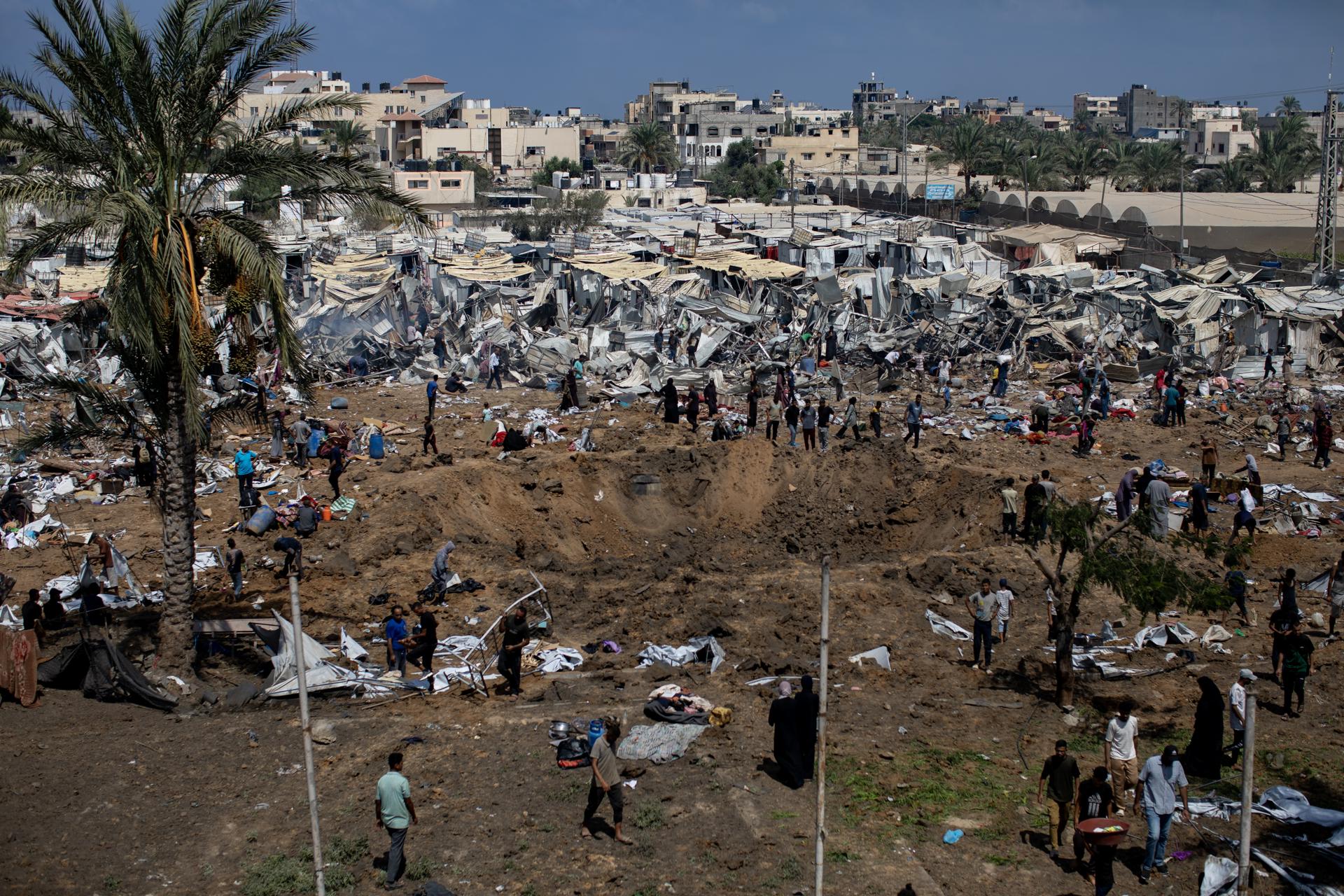 Israel asesina 37 palestinos en Gaza mientras sigue bombardeando la capital