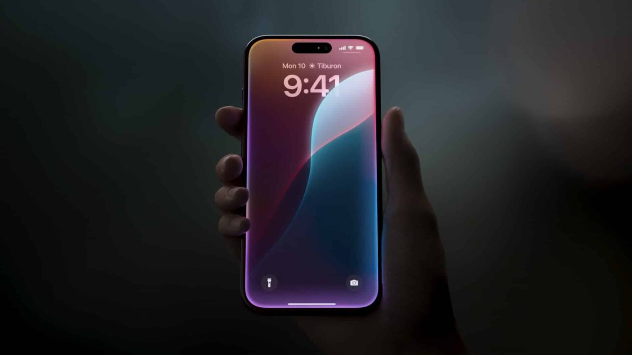 Siri se apodera del iPhone y lo controla todo