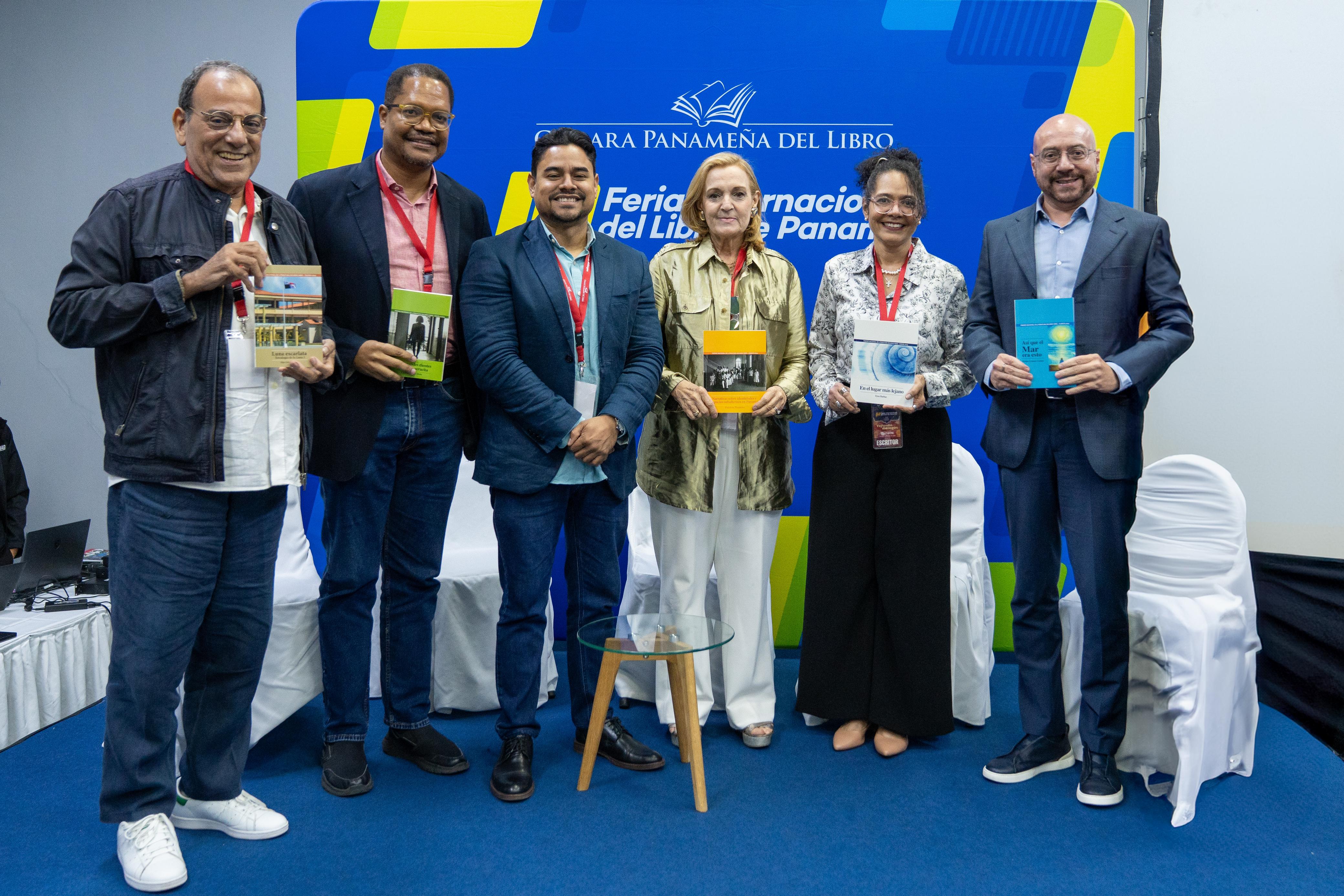 Ganadores del Miró presentan sus obras en la Feria Internacional del Libro