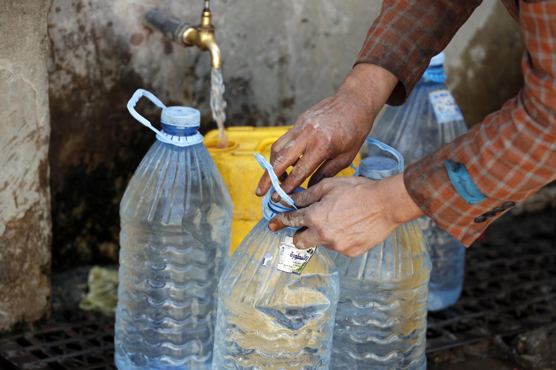 Más de 2,000 millones de personas en el mundo no tienen acceso al agua potable