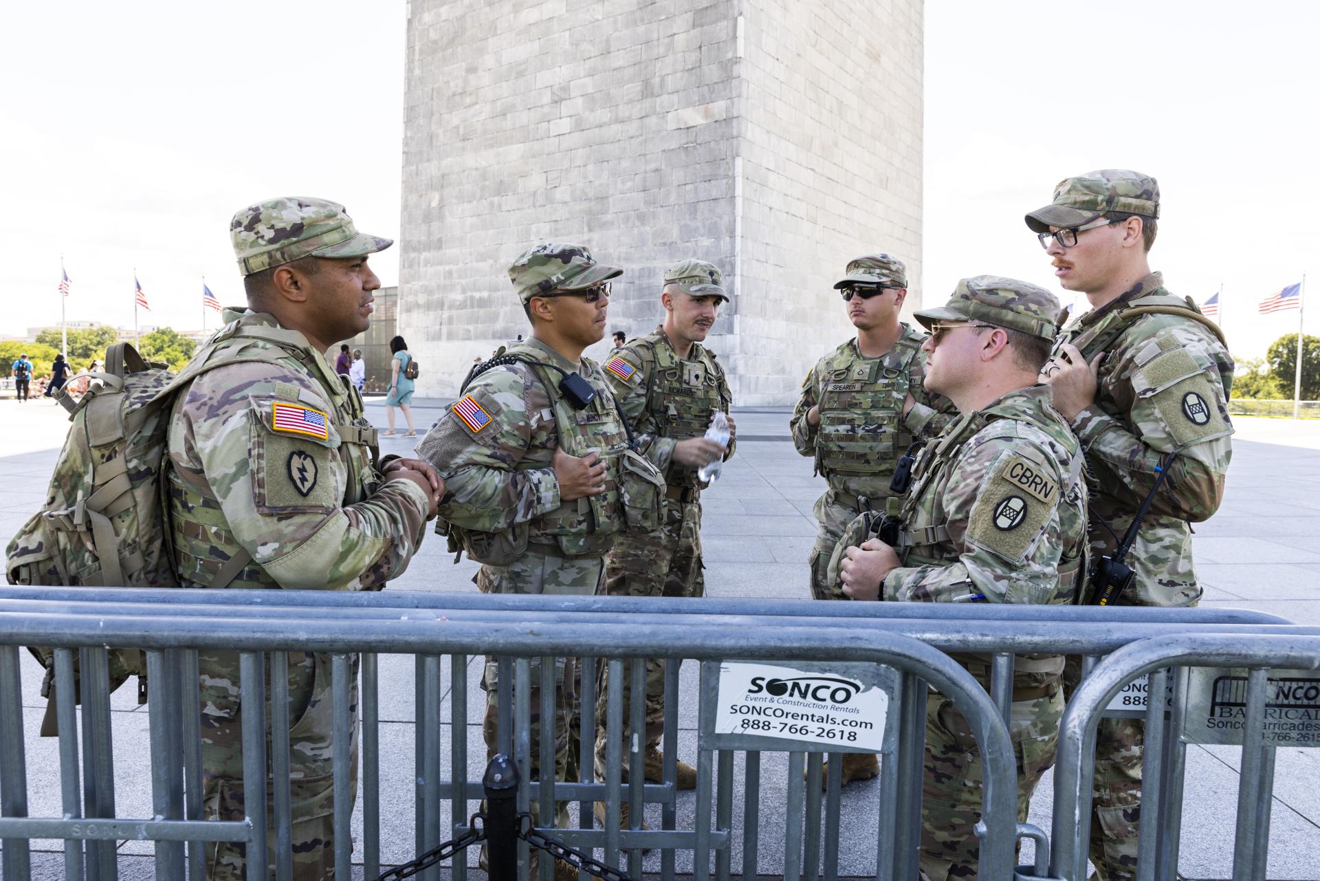 Unidad de Guardia Nacional creada por Trump "debilita la democracia"