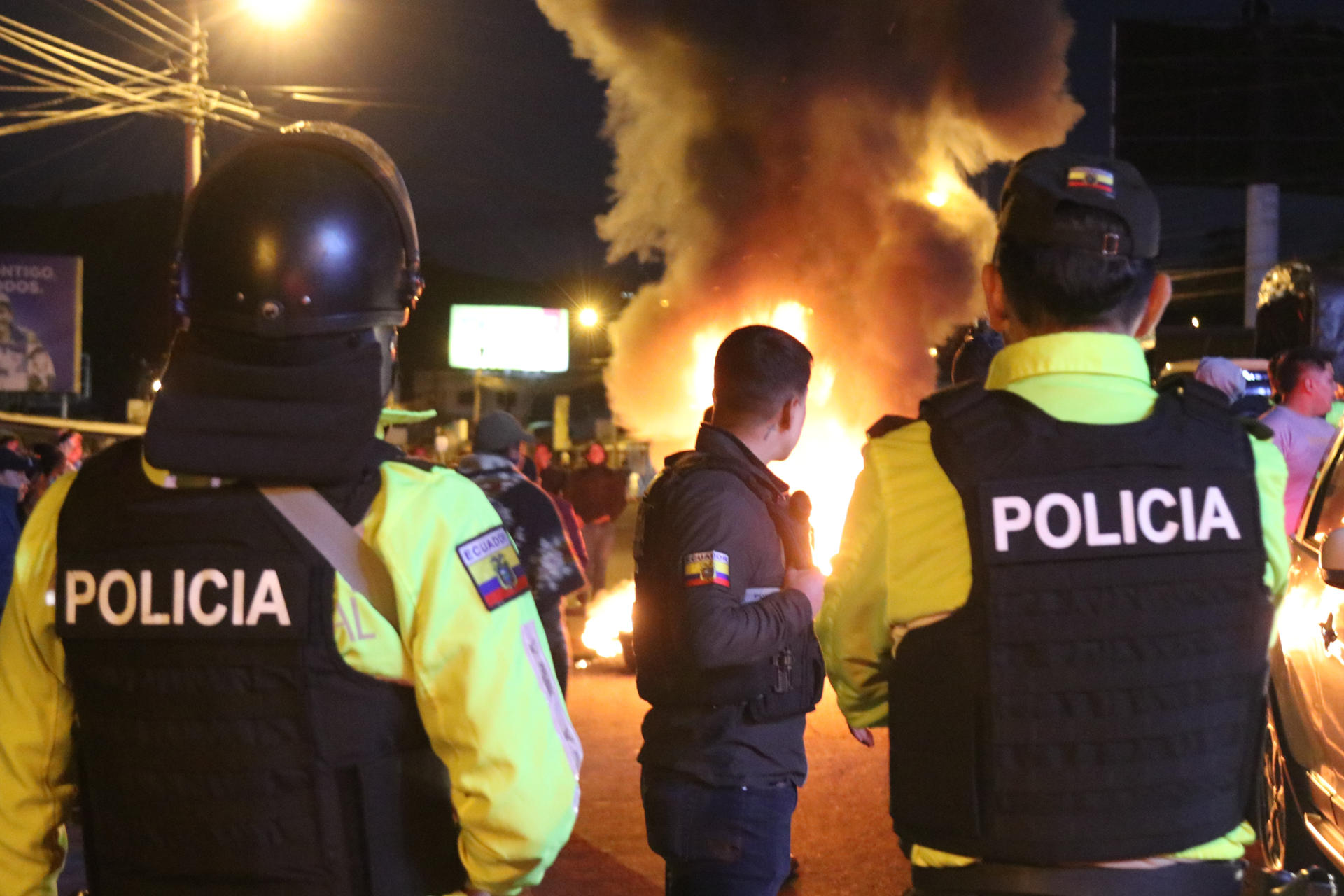 Gobierno de Ecuador declara estado de excepción en siete provincias