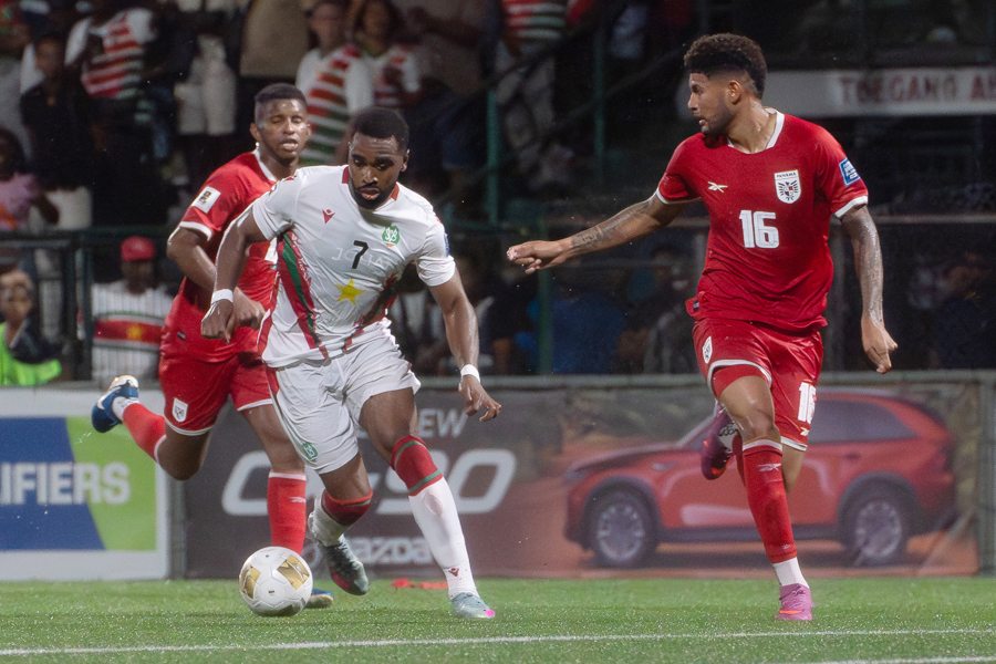 Panamá empata 0-0 en disputado partido en Surinam
